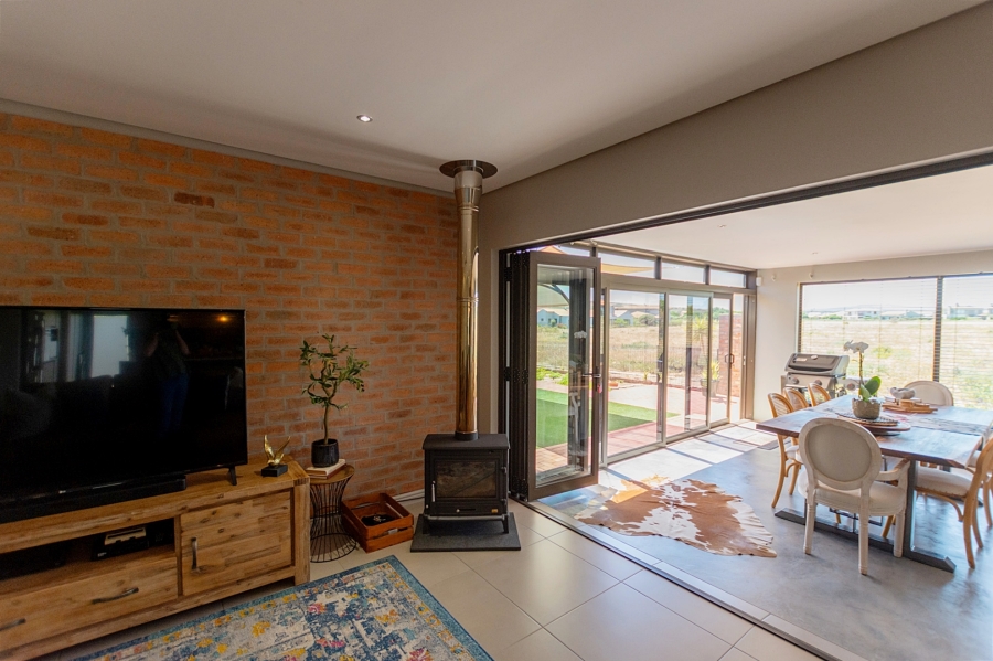 3 Bedroom Property for Sale in Langebaan Country Estate Western Cape